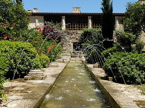 Antique Stone Pool Coping Slabs Milled at 2.5" in Thickness Installed in a pool in Northern California Bay Region